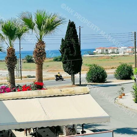 Lysia Sea-View Apartment Larnaca Ngoại thất bức ảnh